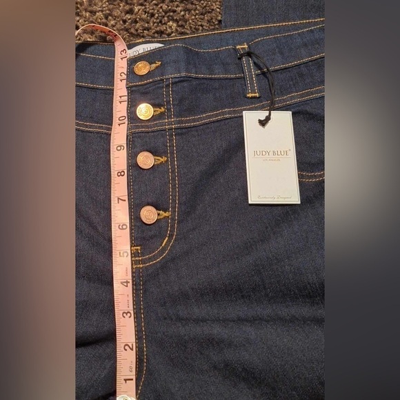 Judy Blue Los Angeles Women’s Size 3XL Button Fly Denim Blue Jeans NWT - Picture 2 of 8